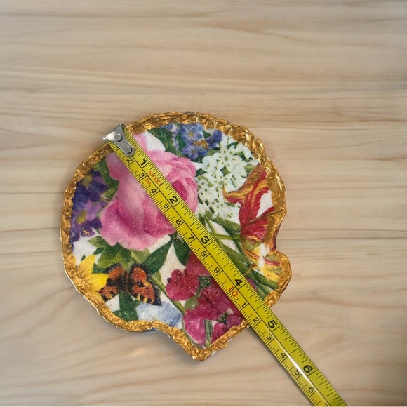 Scallop shell Decoupage handmade trinket dish - Picture 5 of 5